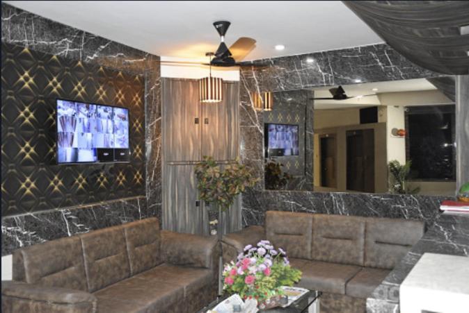 Midtown Hotel Ahmadabad Zewnętrze zdjęcie